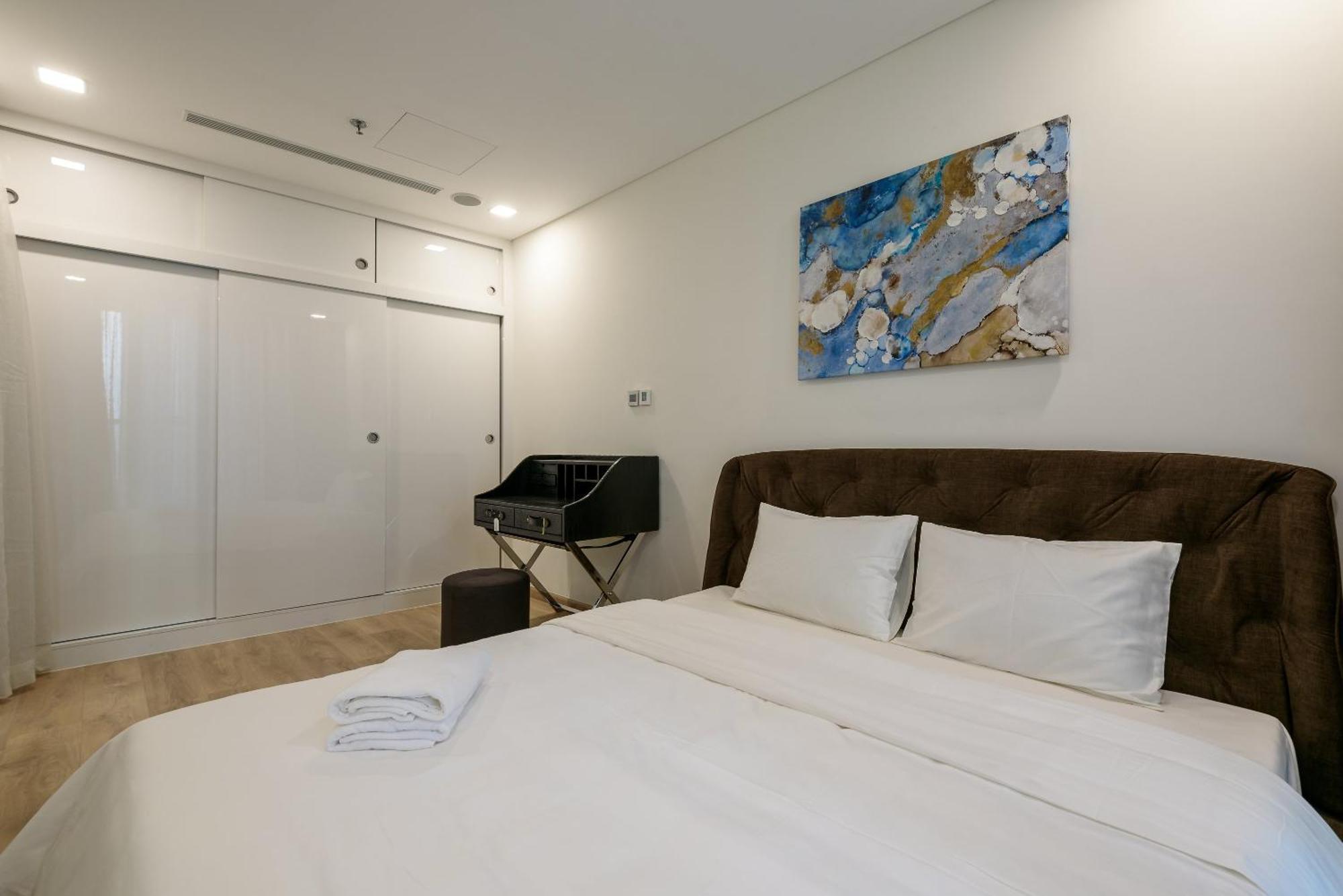 Avani Landmark 81 Tower Apartment